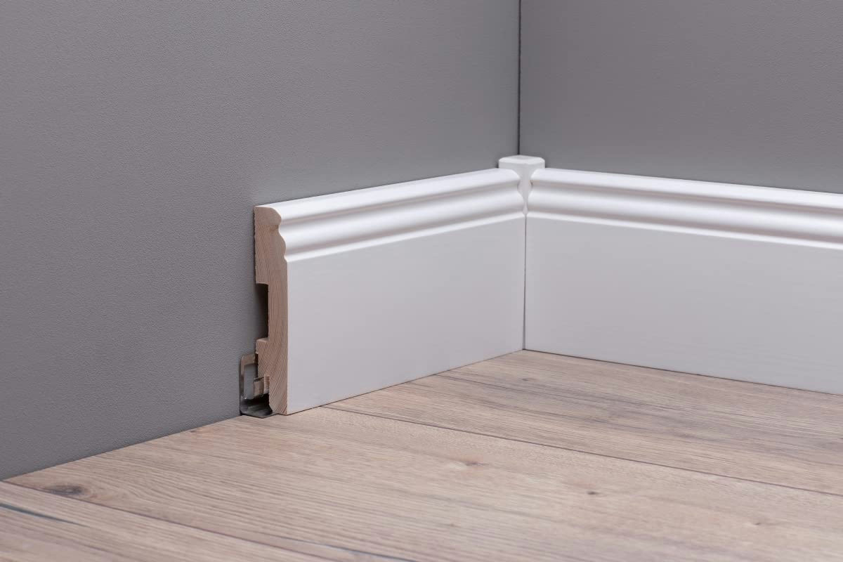 Rifinire le battiscopa senza smontarle: il trucco per evitare fatica e imperfezioni