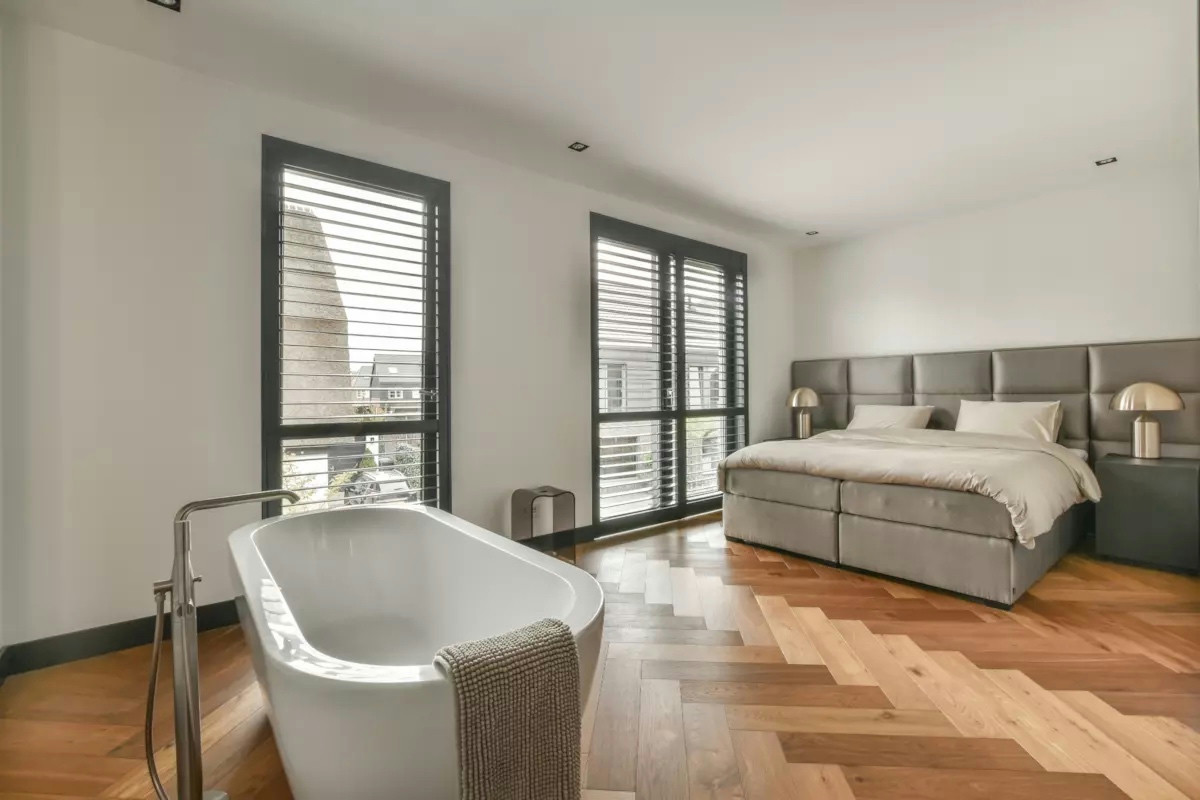 La vasca da bagno nella camera da letto: la tendenza di design che segnerà il 2026