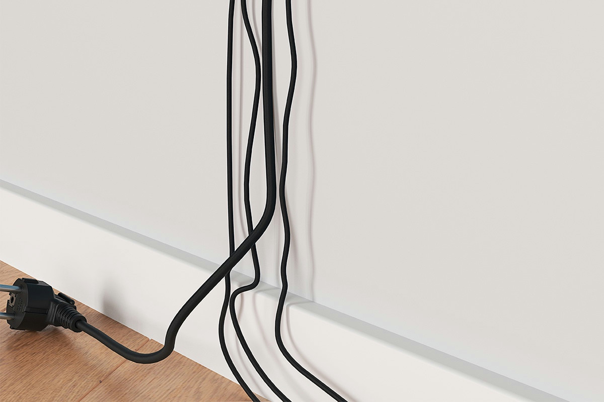 5 idee pratiche per organizzare cavi e dispositivi e mantenere il salotto sempre ordinato