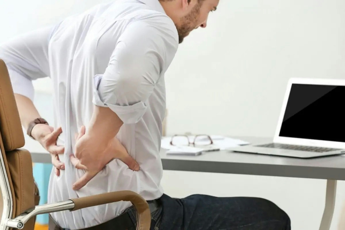 Schiena bloccata e stanchezza: l’attività da eseguire in 5 minuti prima che la mente trovi scuse